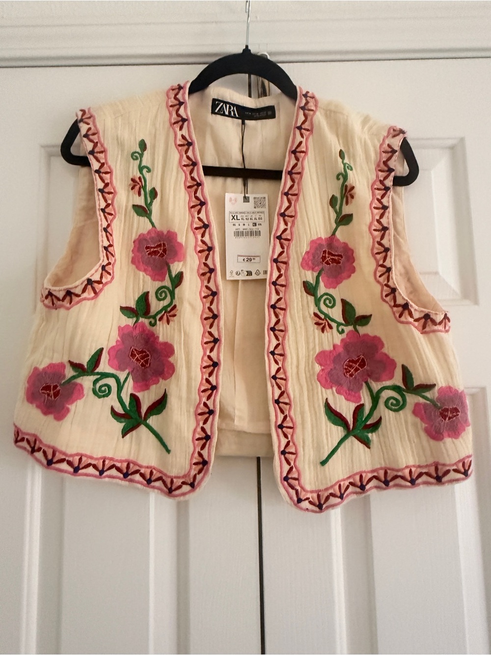 ZARA Cream Embroidered Floral Sleeveless Vest with Pink Flowers